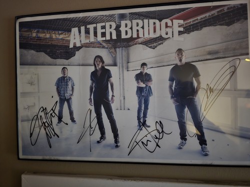 Alter bridge signed mini - signed,